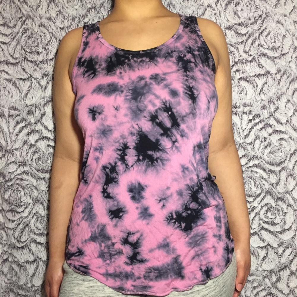 Mossimo tye dye racerback tank top 💜💕